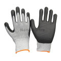 NMSAFETY neue Sicherheits-Mechaniker-Handschuhe exportieren 13g schwarzes Nylon und weißes UHMWPE beschichtetes schwarzes High-Tech-Schaumnitril auf der Handfläche